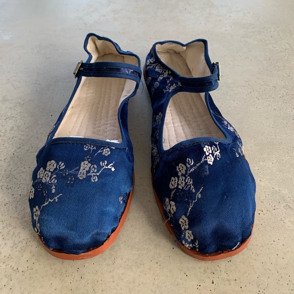 Mary Jane slipper
